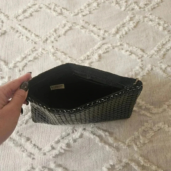 Whiting & Davis Black Mesh Zip Top Clutch With Original Creation Tag - Picture 4 of 14